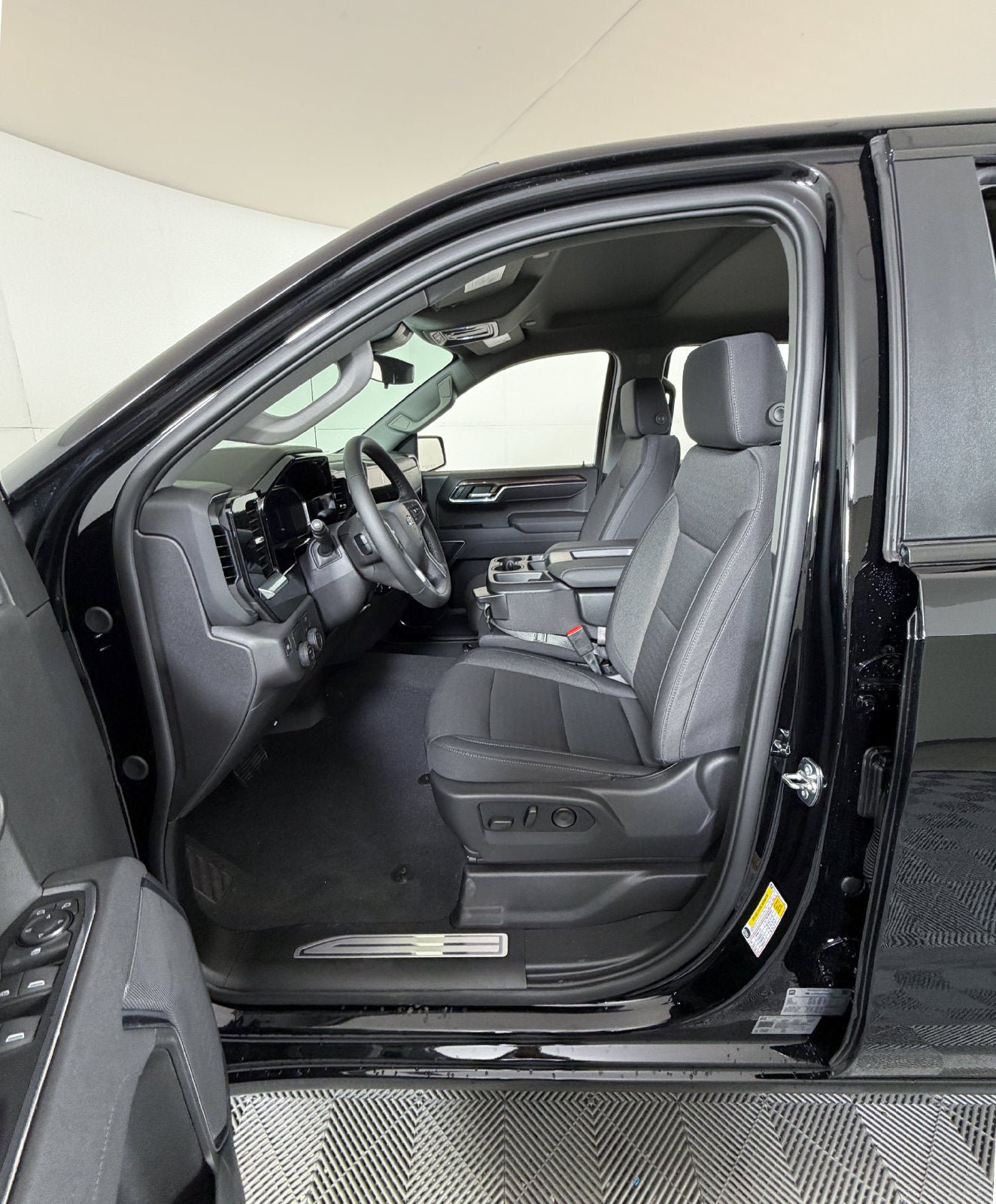 New 2026 Chevrolet Silverado 1500 RST w/ RST Select Package RWD image 8