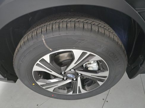 New 2026 Subaru Crosstrek 2.0i Premium image 9