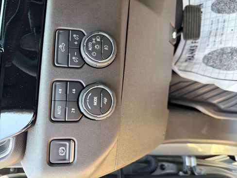 New 2026 Chevrolet Silverado 1500 RST AWD/4WD image 23
