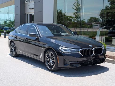 Used 2023 BMW 530e RWD image 9
