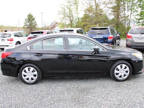Used 2017 Subaru Legacy 2.5i AWD/4WD image 6