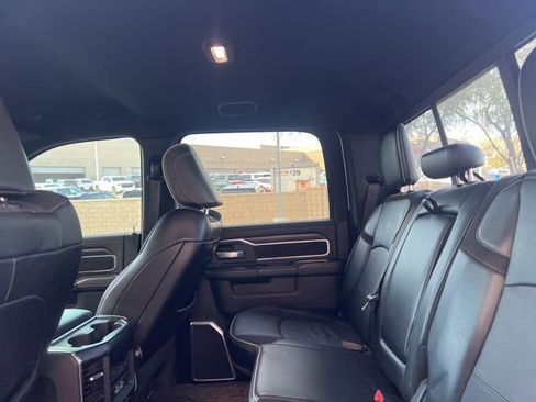 Used 2024 RAM 2500 Laramie w/ Night Edition image 15