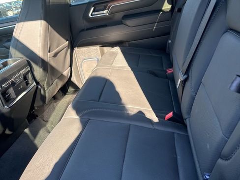 Used 2024 GMC Sierra 2500 Denali w/ Technology Package image 15