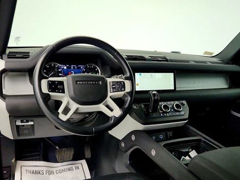 Used 2023 Land Rover Defender 110 X-Dynamic SE AWD/4WD image 13