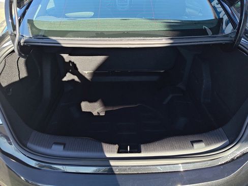 Used 2017 Chevrolet Cruze LS image 7