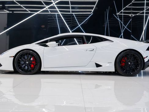 Used 2015 Lamborghini Huracan LP 610-4 AWD/4WD image 6