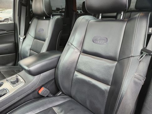 Certified 2021 Jeep Grand Cherokee Overland image 21