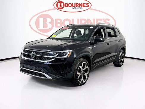 Used 2023 Volkswagen Taos SEL AWD/4WD image 7