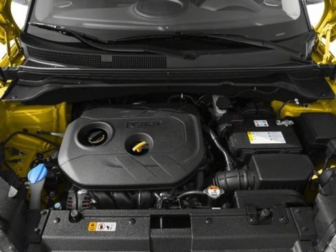 Used 2016 Kia Soul + image 15