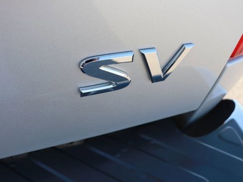 Used 2016 Nissan Frontier SV image 7