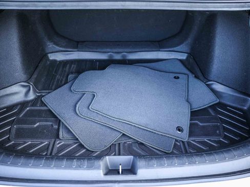 Used 2024 Honda Civic Sport image 32