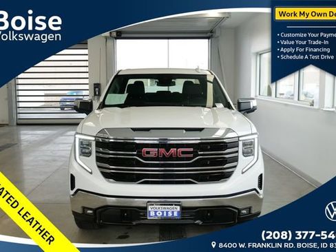 Used 2024 GMC Sierra 1500 SLT image 2