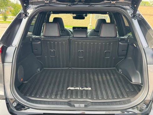 Used 2025 Toyota RAV4 XSE w/ Premium Package AWD/4WD image 9