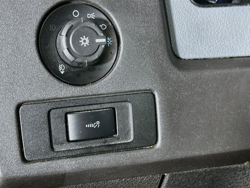 Used 2012 Ford F150 XLT w/ XLT Chrome Pkg RWD image 16