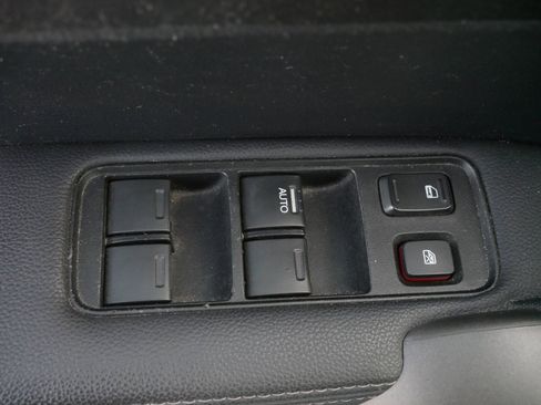 Used 2010 Honda CR-V EX-L image 19