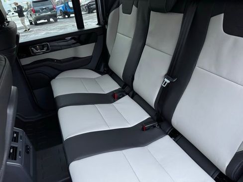 New 2025 INEOS Grenadier image 12