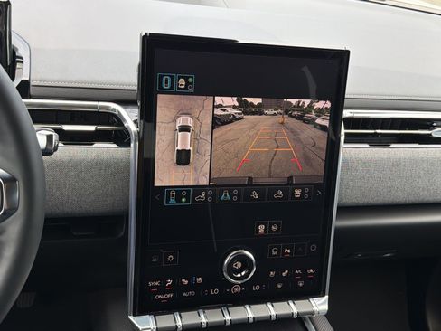 New 2026 GMC Sierra EV Elevation w/ Premium Package AWD/4WD image 19
