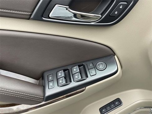 Certified 2020 Chevrolet Tahoe LT image 17