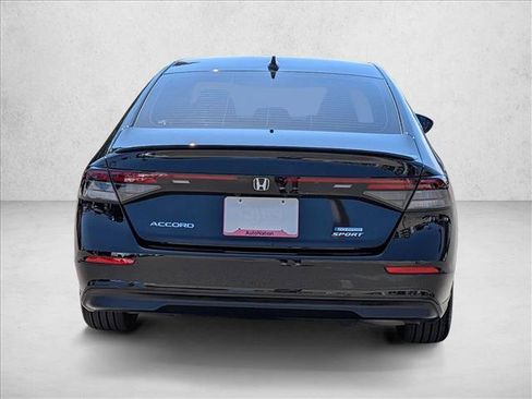 Used 2024 Honda Accord Sport image 7