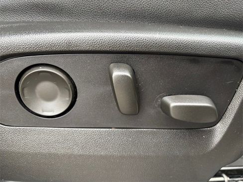 Used 2021 Chevrolet Tahoe Premier image 43