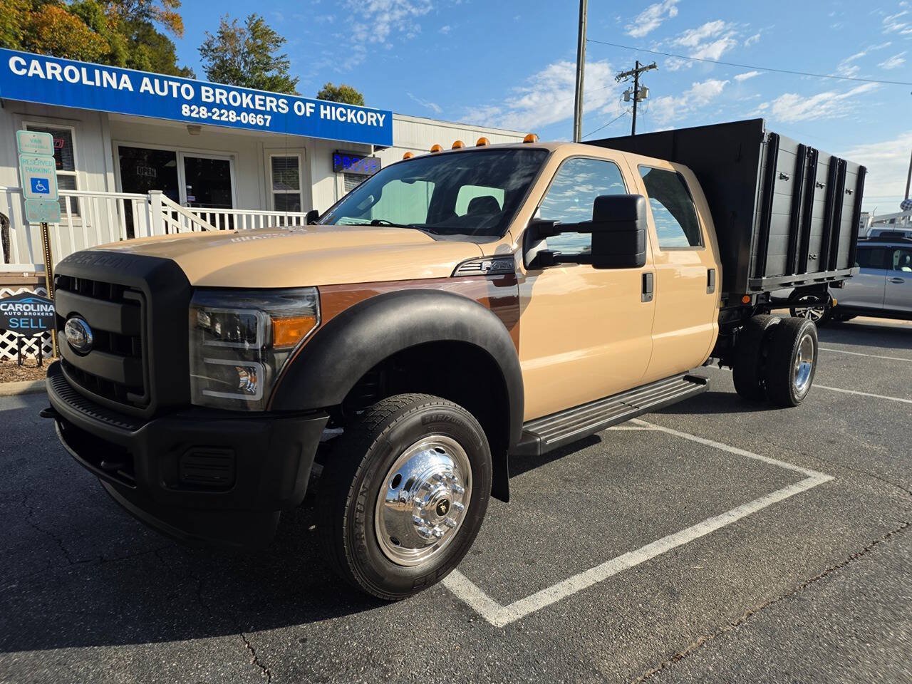 Used 2013 Ford F450 XL w/ Snow Plow Prep Pkg RWD image 2