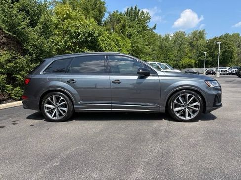 Used 2024 Audi SQ7 Prestige AWD/4WD image 10