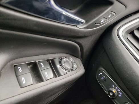 Used 2021 Chevrolet Equinox LT AWD/4WD image 27