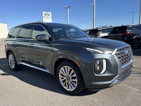 Used 2020 Hyundai Palisade Limited image 3