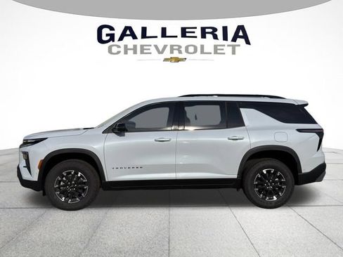 New 2026 Chevrolet Traverse Z71 w/ Enhanced Driving Package AWD/4WD image 4