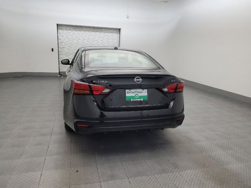 Used 2023 Nissan Altima 2.5 SV FWD image 6
