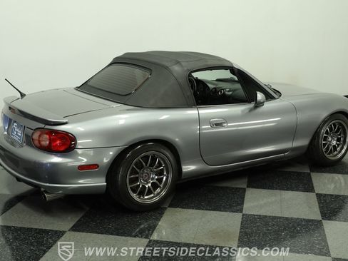 Used 2004 MAZDA MX-5 Miata MAZDASPEED RWD image 12