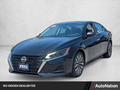 Used 2024 Nissan Altima 2.5 SV
