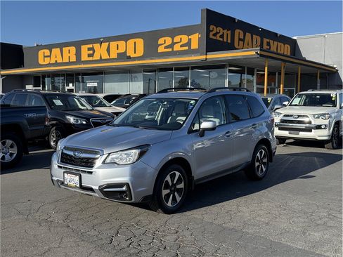 Used 2018 Subaru Forester 2.5i Premium w/ All-Weather Package AWD/4WD image 1