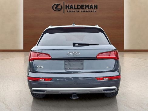 Used 2019 Audi Q5 2.0T Premium Plus w/ Premium Plus Package image 5