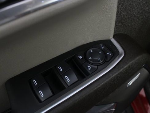 Used 2024 GMC Sierra 1500 SLT w/ SLT Premium Plus Package image 16