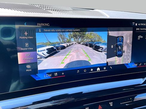 Certified 2026 BMW 530i RWD image 27