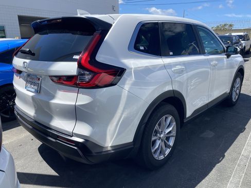 Used 2025 Honda CR-V EX-L image 3