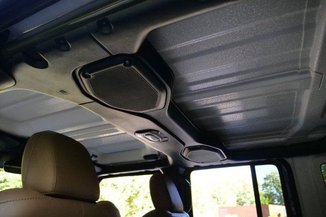 Used 2021 Jeep Wrangler Unlimited Rubicon AWD/4WD image 25