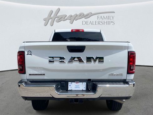 Used 2026 RAM 2500 Big Horn AWD/4WD image 4