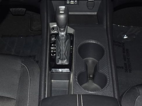 Used 2025 Nissan Altima 2.5 SV FWD image 27