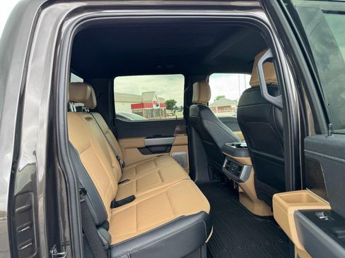 Used 2024 Ford F250 Lariat AWD/4WD image 10