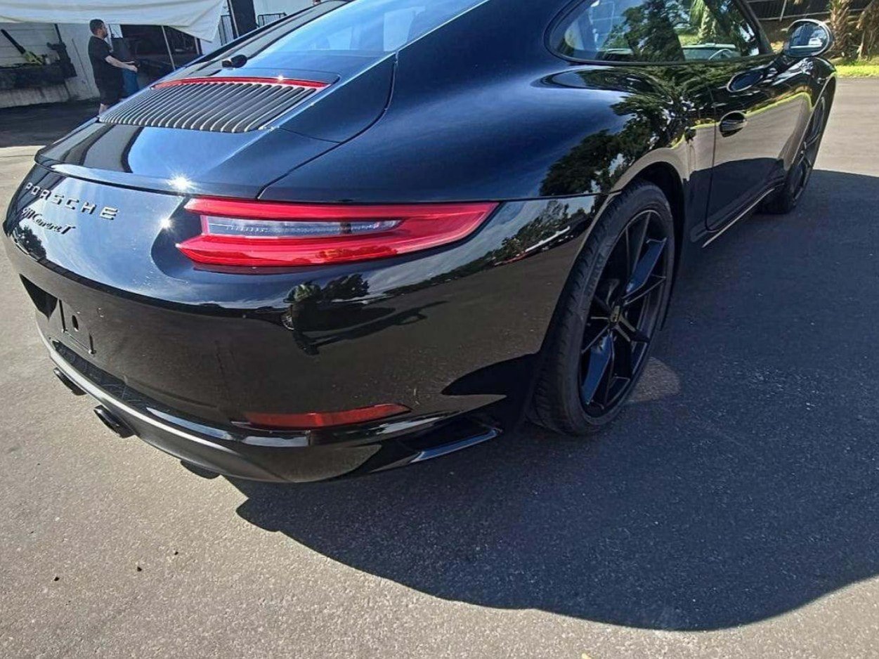 Used 2019 Porsche 911 Carrera image 2
