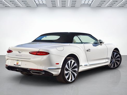 New 2026 Bentley Continental GTC AWD/4WD image 13
