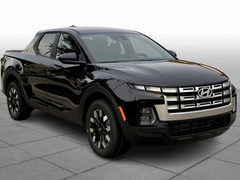 New 2026 Hyundai Santa Cruz SE FWD image 2