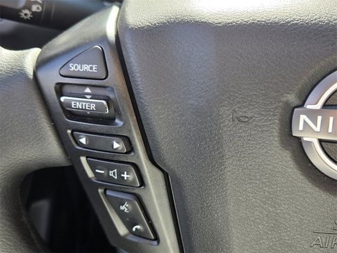 Used 2025 Nissan Frontier S image 24