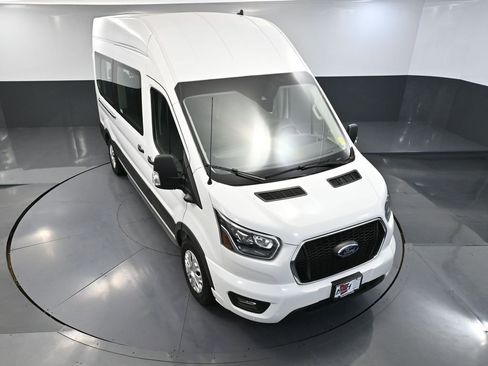 Used 2023 Ford Transit 350 XLT image 55