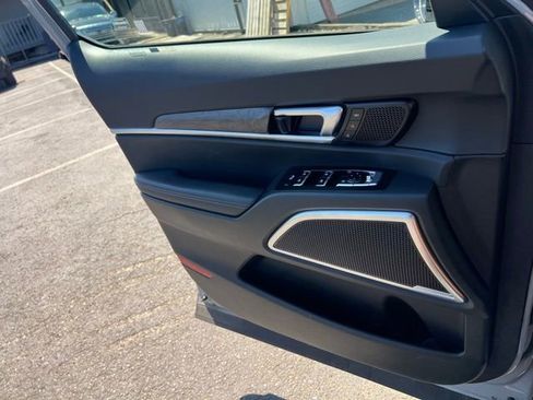 Certified 2025 Kia Telluride SX Prestige X-Line AWD/4WD image 17