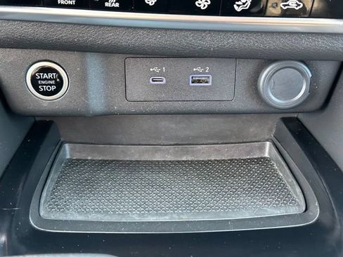 Used 2021 Nissan Rogue SV AWD/4WD image 35