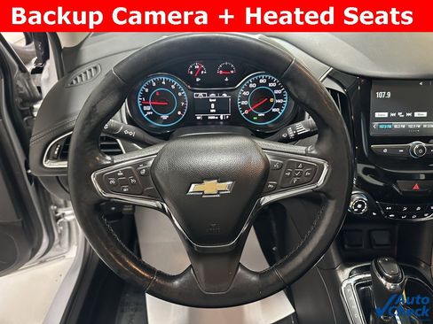 Used 2017 Chevrolet Cruze Premier image 12