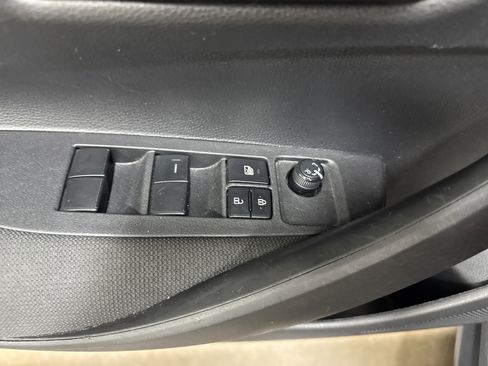 Used 2024 Toyota Corolla LE FWD image 27